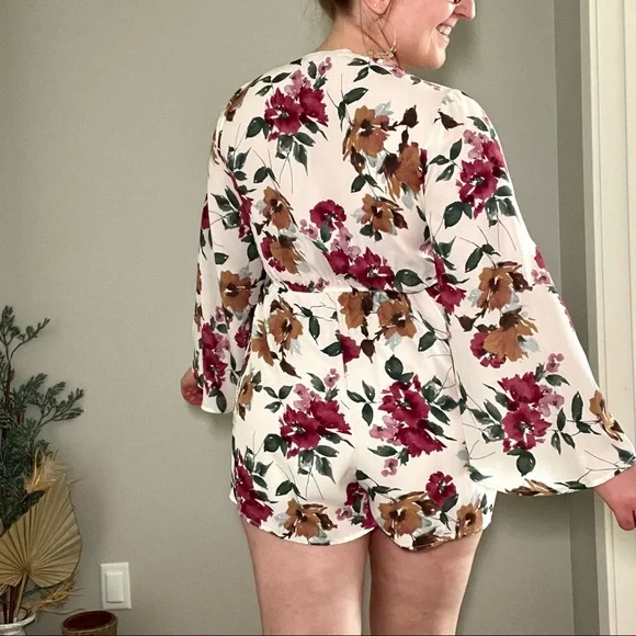 CLOSET SALE Audrey 3 + 1 deep v neck romper with elastic waistband tie - Picture 7 of 7